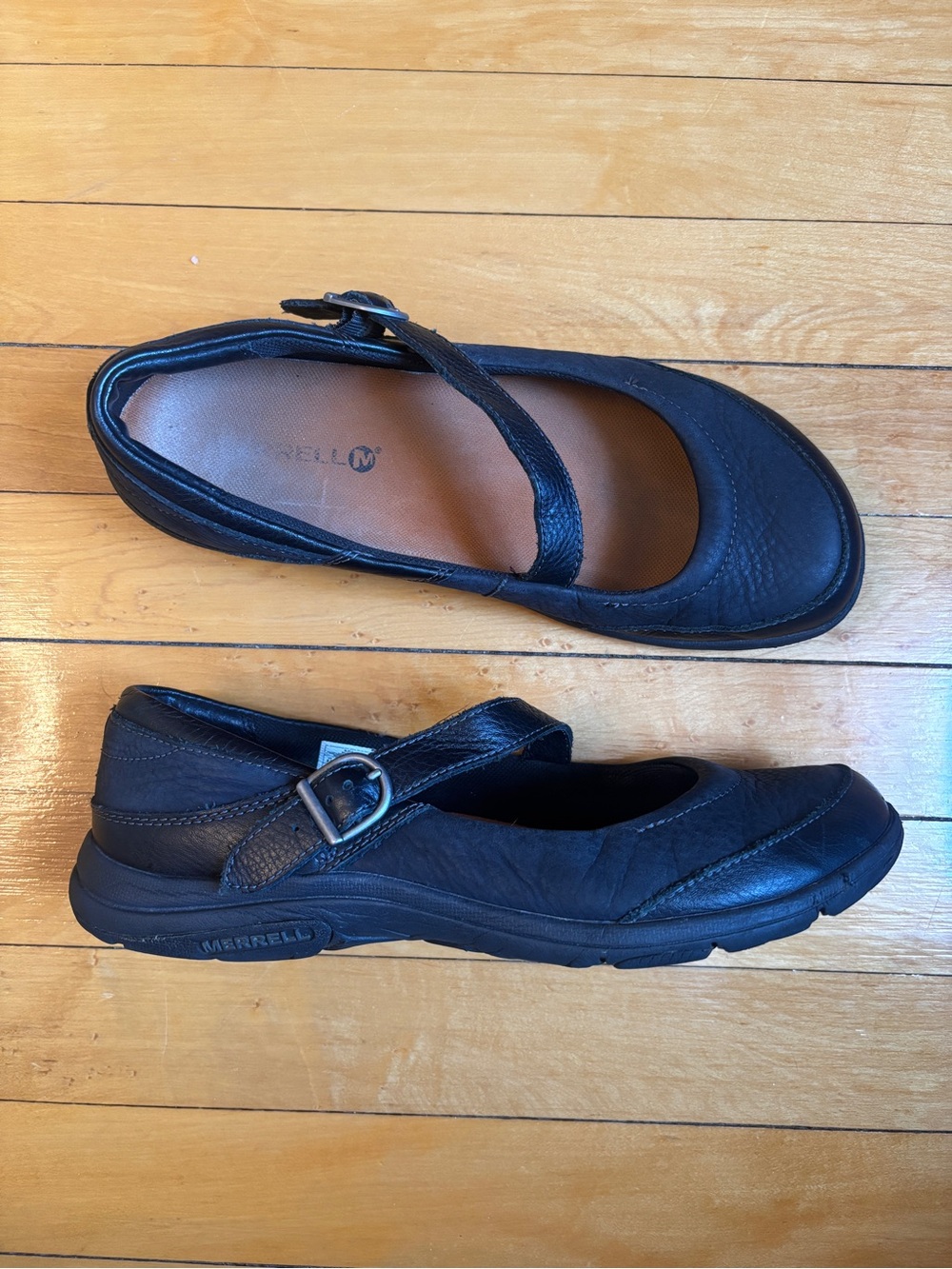 EUC Vintage Merrell Dassie MJ Black Leather Mary Jane Comfort Shoe | Womenโs 8.5